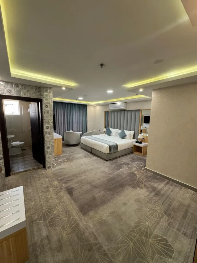 King Room Side View، Rose Land Hotel 1/6