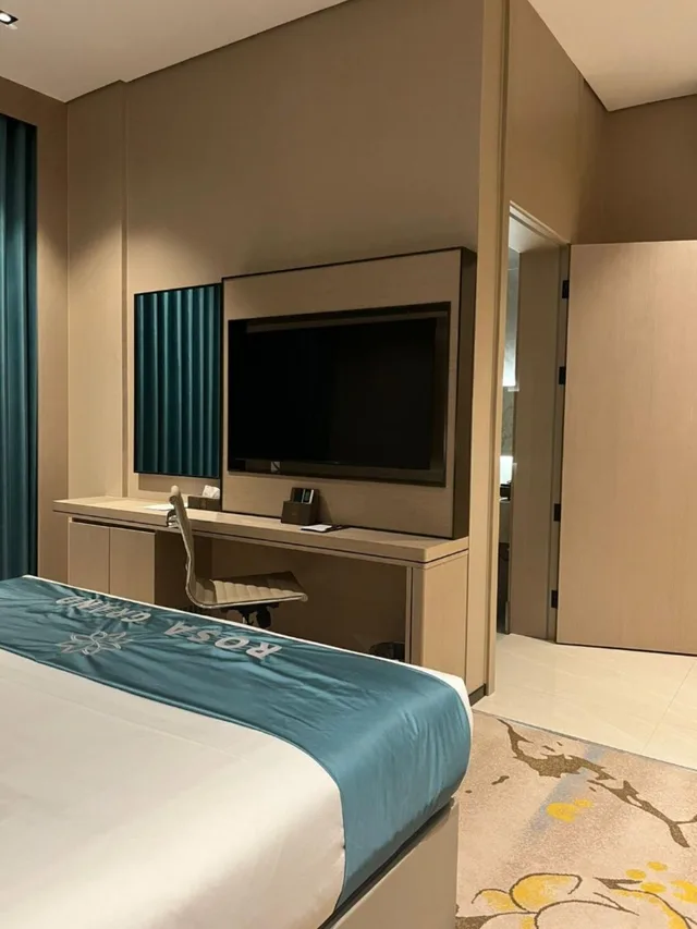 غرفة ديلوكس بسرير كينج أو سريرين منفصلين، فندق روزا جراند غرناطة(Rosa Grand Hotel Granada) 2/3