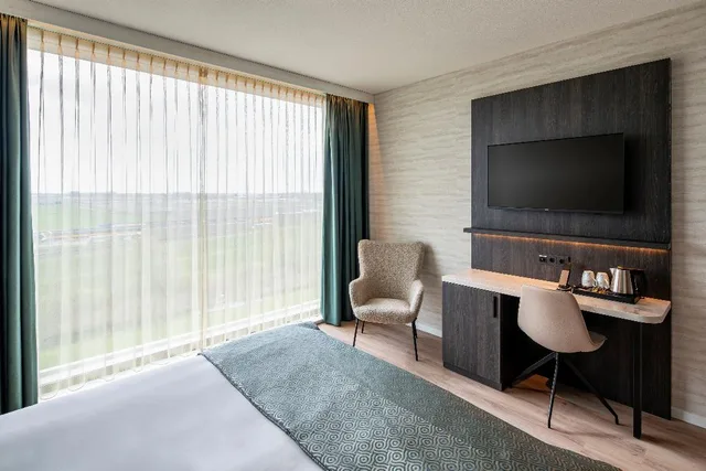غرفة ديلوكس بسريرين منفصلين، OZO Hotels De President Amsterdam Schiphol Airport 3/11
