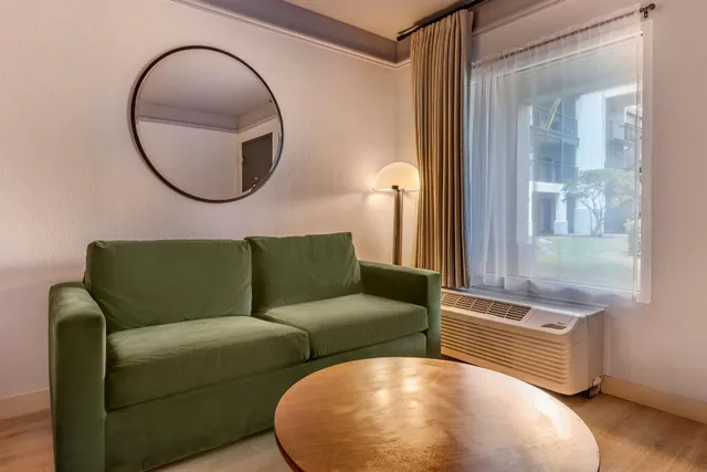 غرفة قياسية، voco Kissimmee Orlando by IHG 5/8