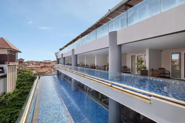 Deluxe Plunge Pool، The Kuta Beach Heritage Hotel Bali - Managed By Accor 1/4